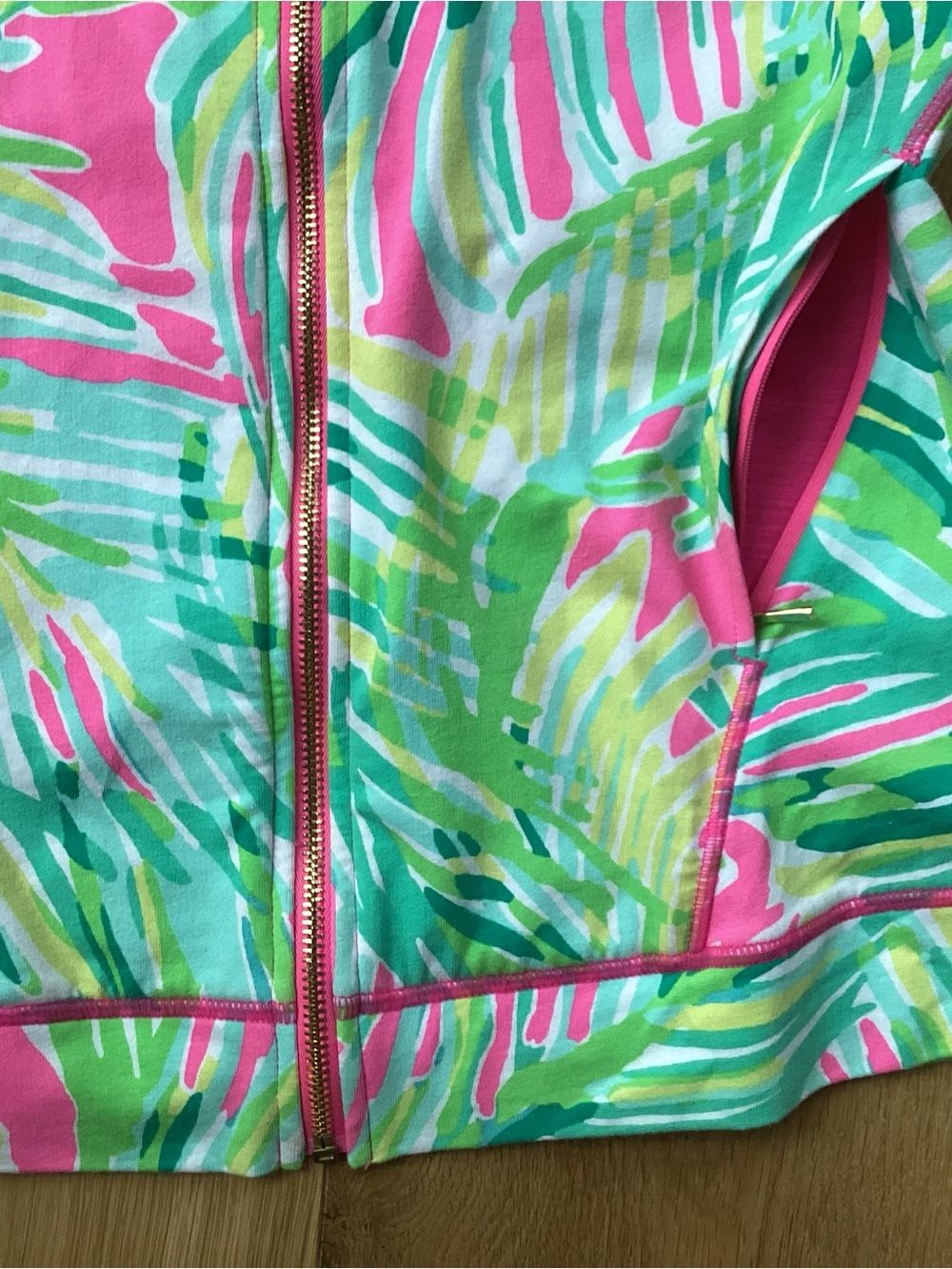 Lilly Pulitzer Sleeveless Hooded Zip Front Hoodie Vest XS Tropical Storm - Picture 6 of 6